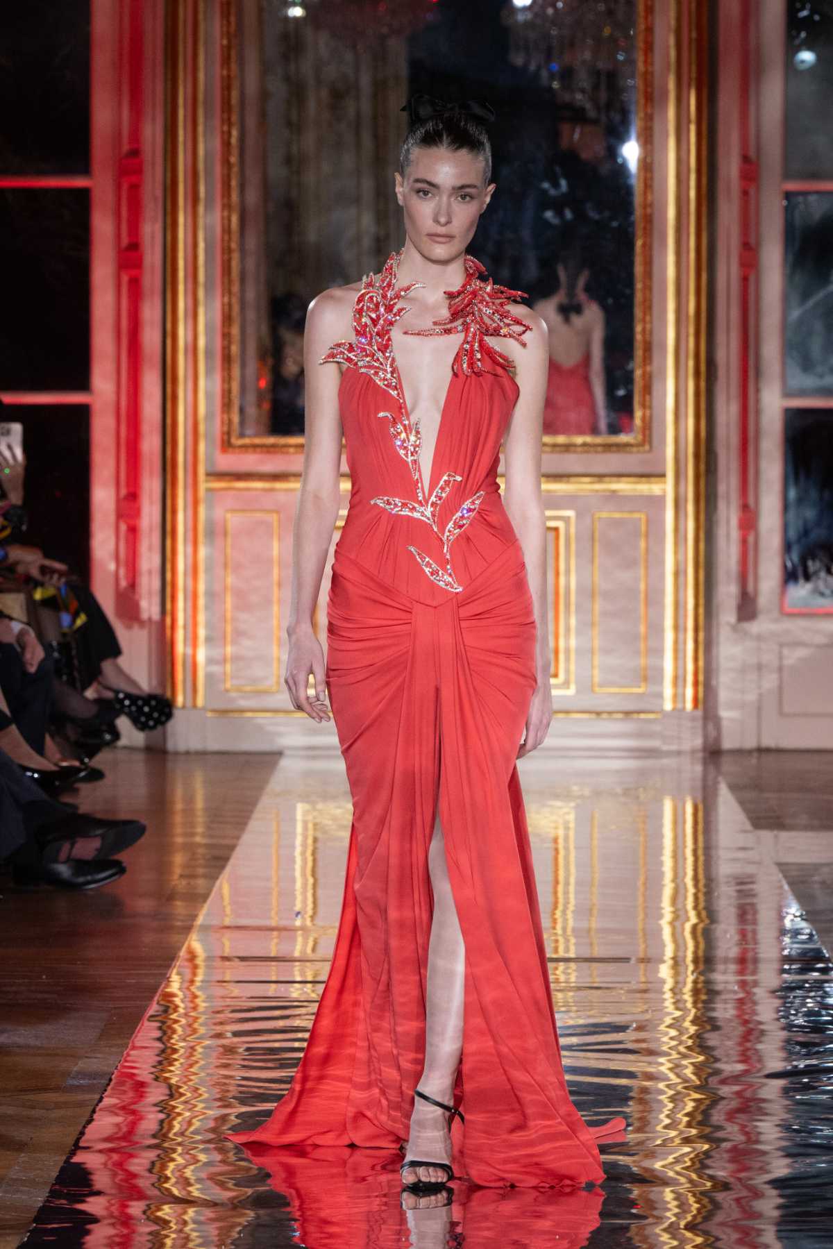 Zuhair Murad Presents His New Haute Couture Spring-Summer 2025 Collection: Tropical Escape