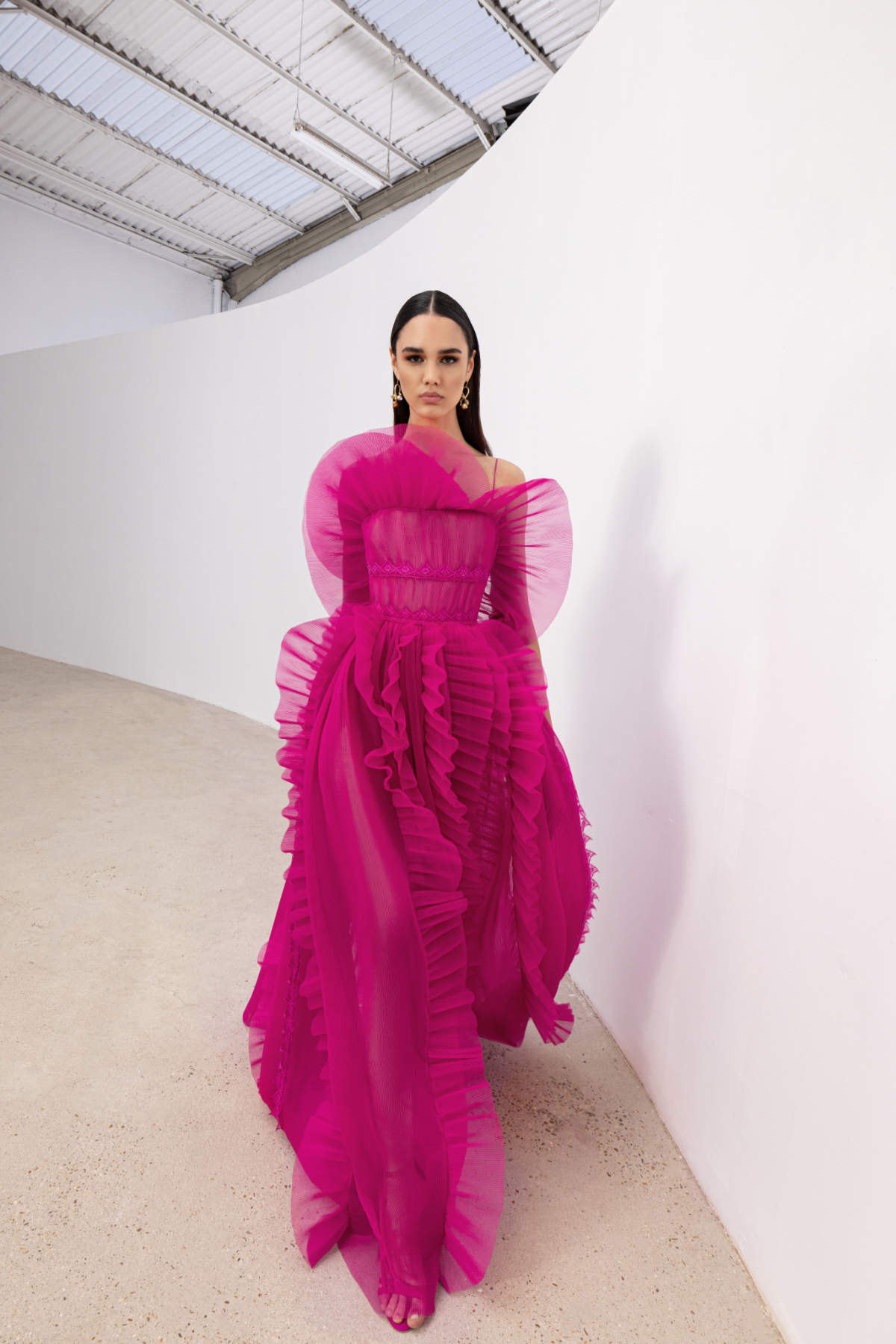 Zuhair Murad Presents Its New Spring-Summer 2023 Ready-To-Wear Collection: Ripple Of Matter