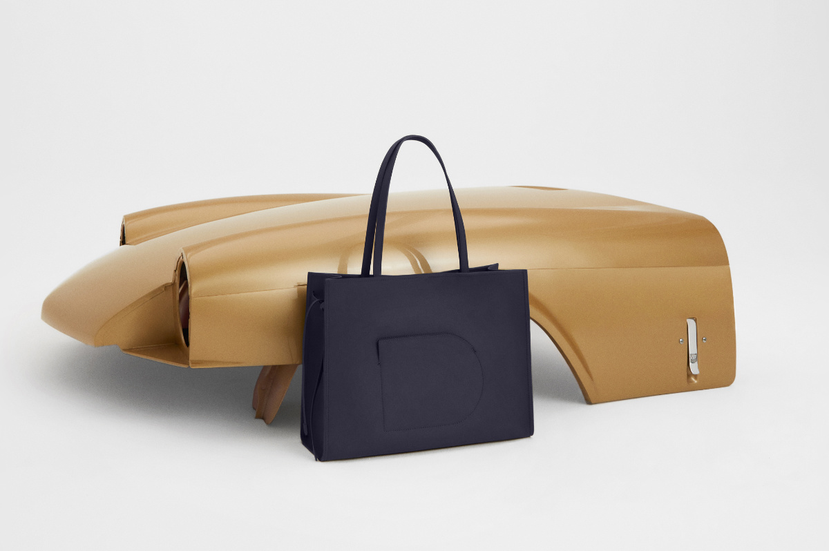 Delvaux: Delvaux Introduces Its New Stunning Campaign: Canvas Story -  Luxferity