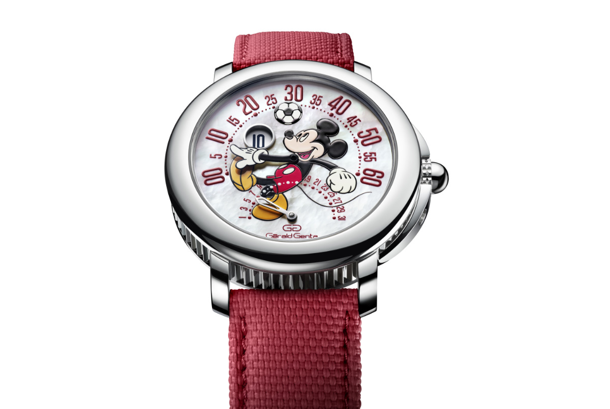 Bulgari Gerald Genta Arena Bi Retrograde With Disney s Mickey