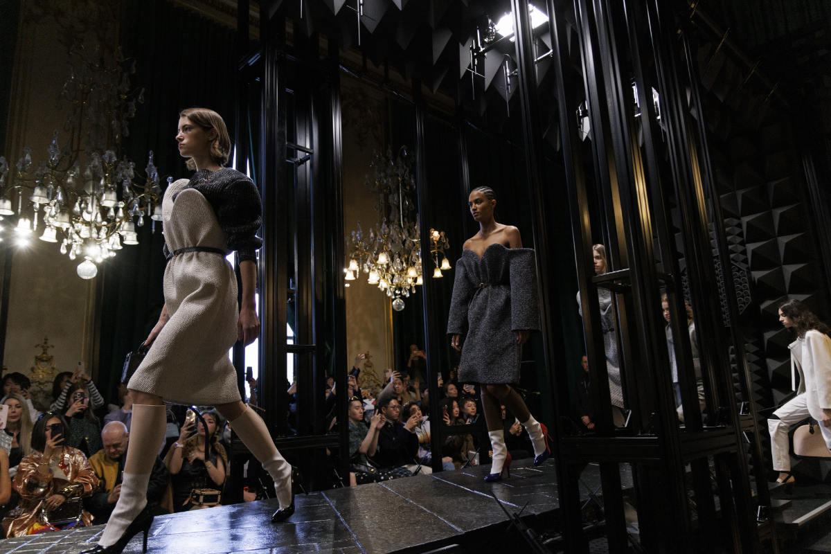 Louis Vuitton: Louis Vuitton Presents The New Summer 2023 Taigarama  Collection - Luxferity