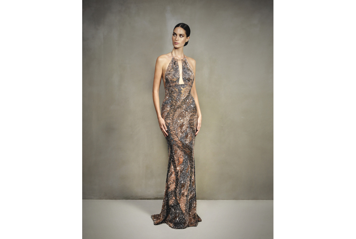Roberto Cavalli Elevates amfAR Las Vegas Gala With “Divina Africa” Gown