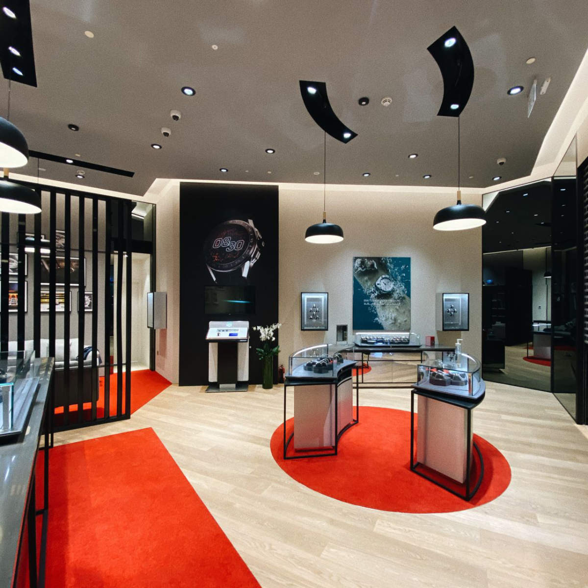 Tag Heuer Boutique 360 Mall Luxferity